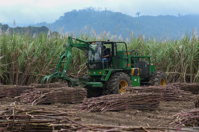 alat bantu petani tebu modern