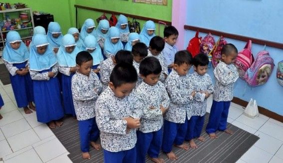 sekolah islam terbaik biaya terjangkau